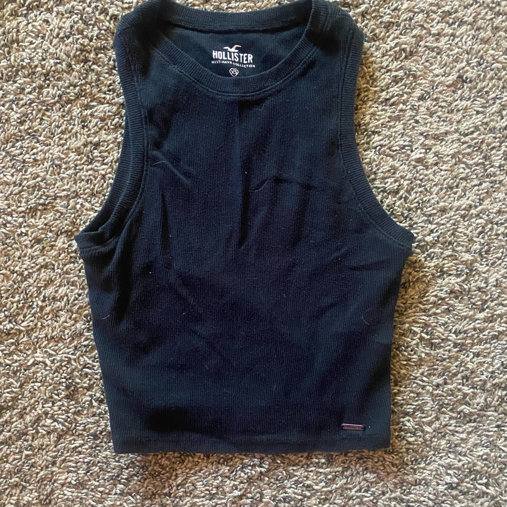 Hollister tank